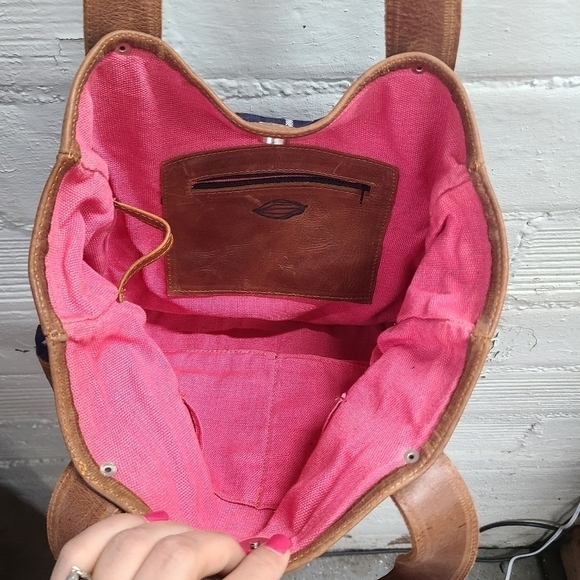 Kakaw Designs Navy & Brown Shoulder Tote - Picture 8 of 12